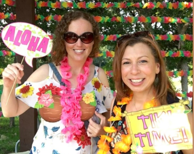 Luau / Tropical